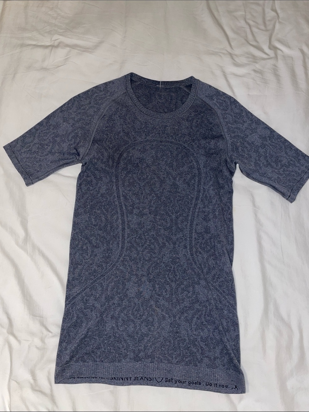 Lululemon Run Swiftly Tech Short Sleeve – Heathered Black – Original/Vintage